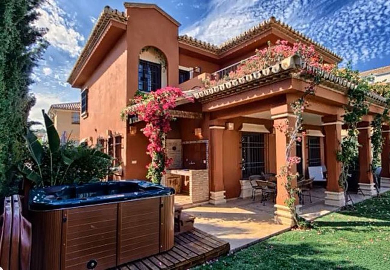 Villa en Torremolinos - villa saudi