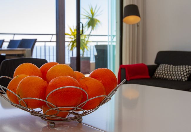 Apartamento en Torrox Costa -  Ático Calaceite Blanco | Relax con Vistas al Mar de 180° cerca de Nerja Apartamento en Torrox Costa -  Ático Calaceite Blanco | Relax con Vistas al Mar de 180° cerca de Nerja