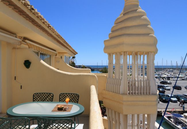 Apartamento en Benalmádena - Puerto Marina