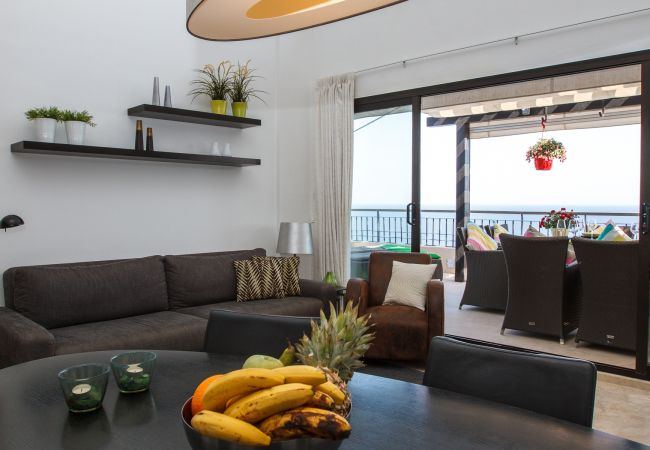 Apartamento en Torrox Costa - Penthouse Calaceite Azul