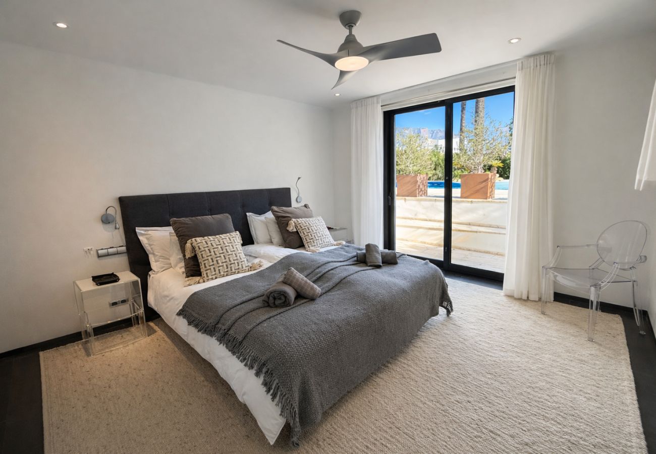 Villa en Marbella - La Corsa Marbella