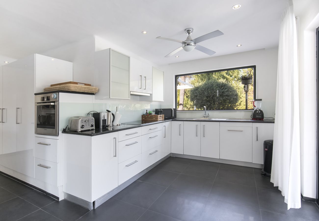 Villa en Marbella - La Corsa Marbella