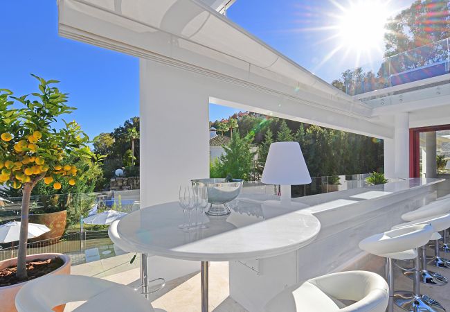Villa en Marbella - Casa Blanca Marbella - Exclusive Luxury Villa   Villa en Marbella - Casa Blanca Marbella - Exclusive Luxury Villa