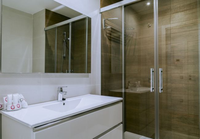 Apartamento en Málaga - Pompidou Superior 3A Apartamento en Málaga - Pompidou Superior 3A