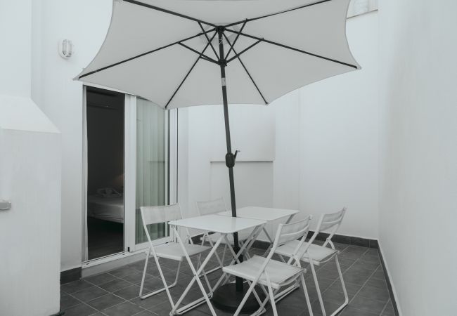 Apartamento en Málaga - Pompidou Boutique Apartment with Terrace 1A  Apartamento en Málaga - Pompidou Boutique Apartment with Terrace 1A