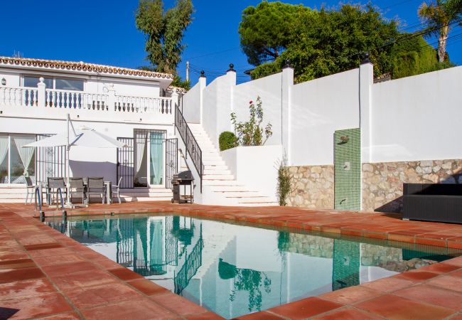 Villa en Benalmádena - Villa Diann - Large 5 bedroom Private Pool Villa with sea view Villa en Benalmádena - Villa Diann - Large 5 bedroom Private Pool Villa with sea view
