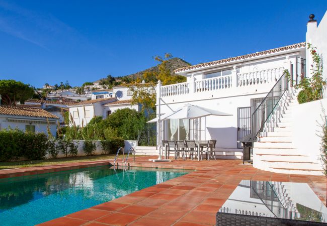 Villa en Benalmádena - Villa Diann - Large 5 bedroom Private Pool Villa with sea view Villa en Benalmádena - Villa Diann - Large 5 bedroom Private Pool Villa with sea view