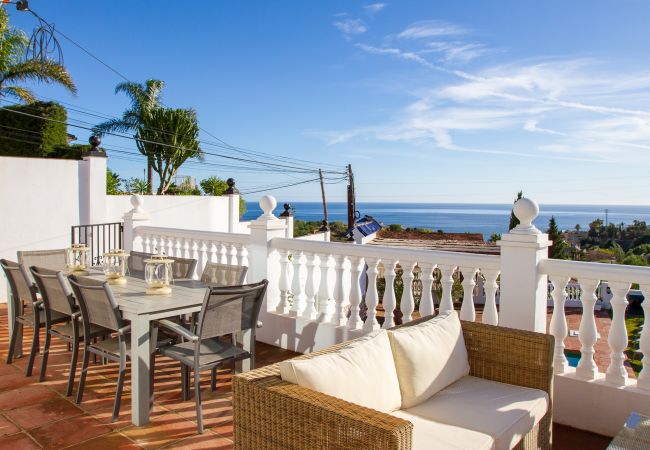Villa en Benalmádena - Villa Diann - Large 5 bedroom Private Pool Villa with sea view Villa en Benalmádena - Villa Diann - Large 5 bedroom Private Pool Villa with sea view