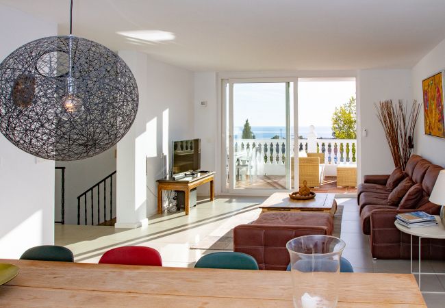 Villa en Benalmádena - Villa Diann - Large 5 bedroom Private Pool Villa with sea view Villa en Benalmádena - Villa Diann - Large 5 bedroom Private Pool Villa with sea view