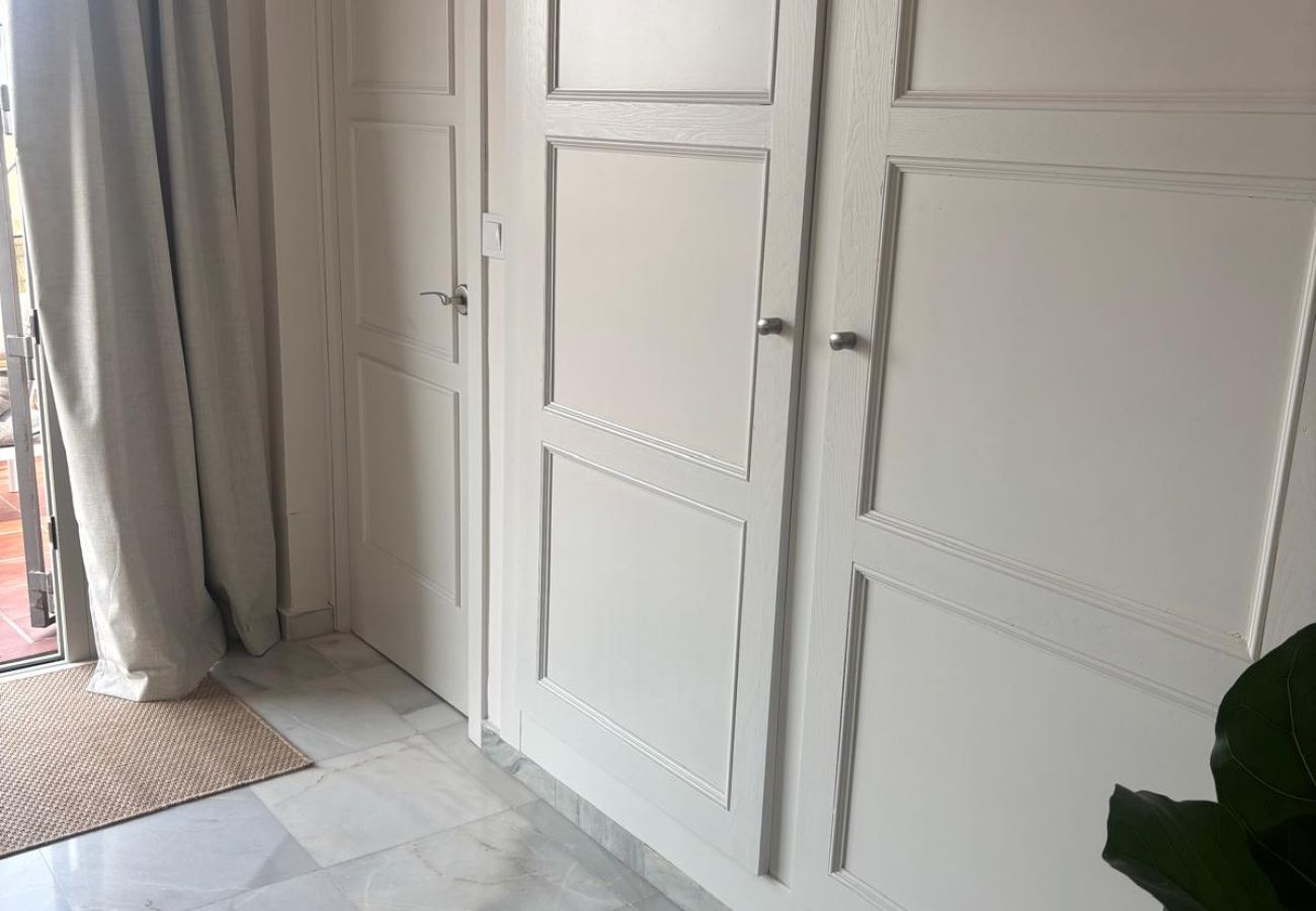 Apartamento en Málaga - Tribuna - Atico Cervantes