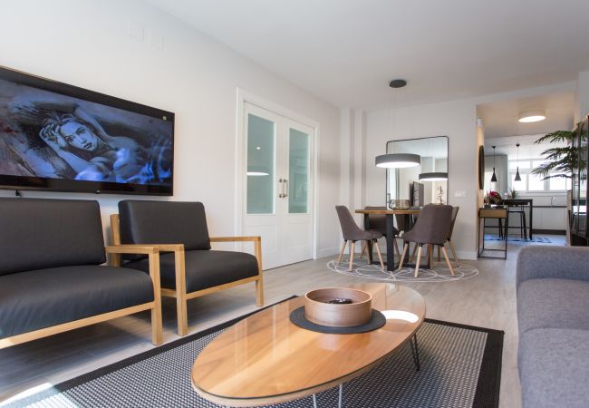 Apartamento en Málaga - Maria Zambrano I Boutique Apartment Apartamento en Málaga - Maria Zambrano I Boutique Apartment