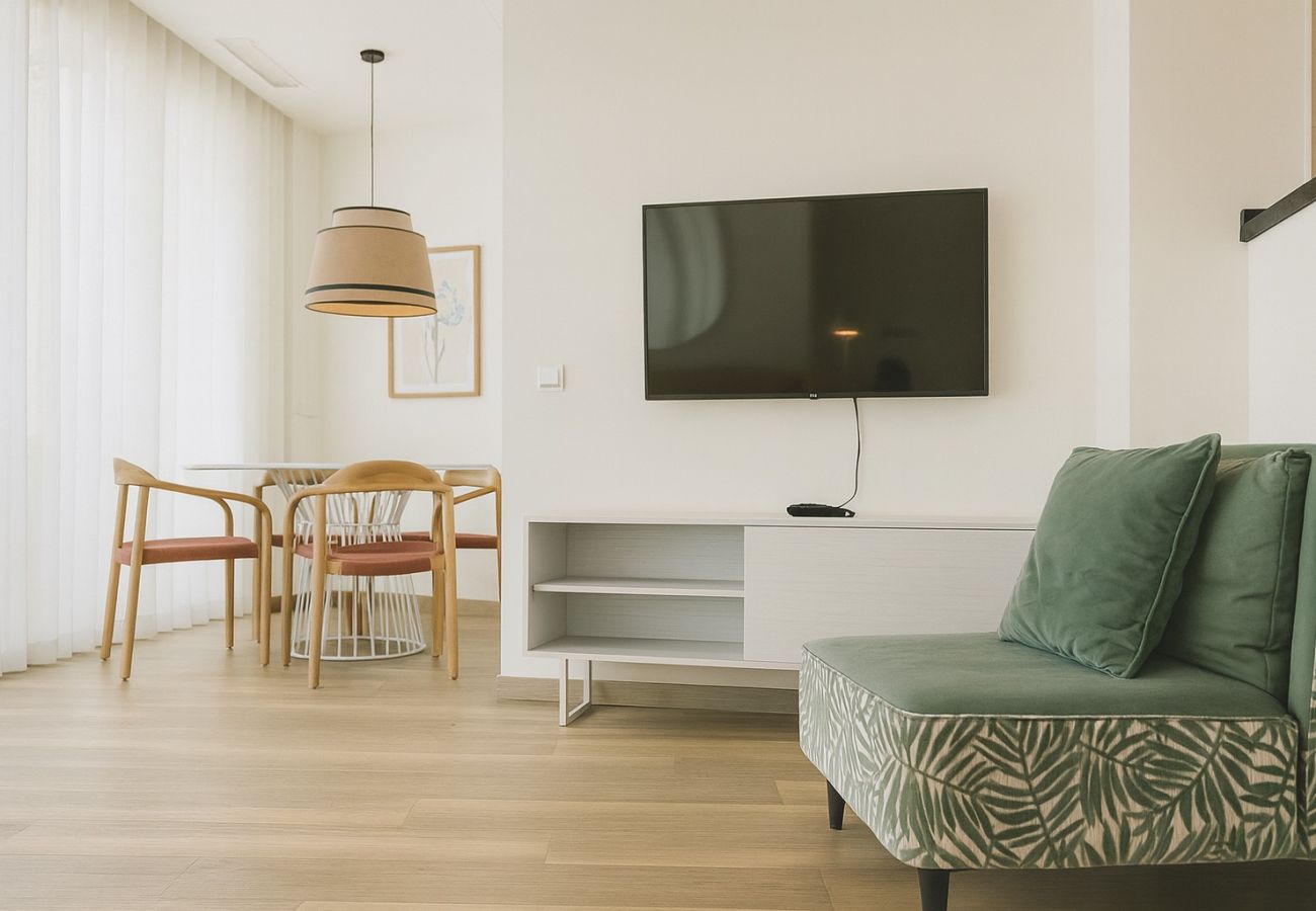 Apartamento en Málaga - Souvirón de Torres IV Dúplex con Terraza