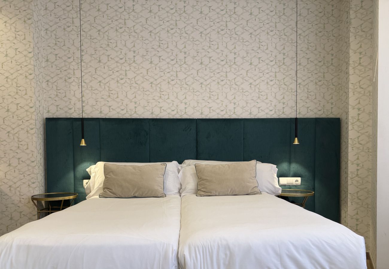 Apartamento en Málaga - Souvirón de Torres IV Dúplex con Terraza