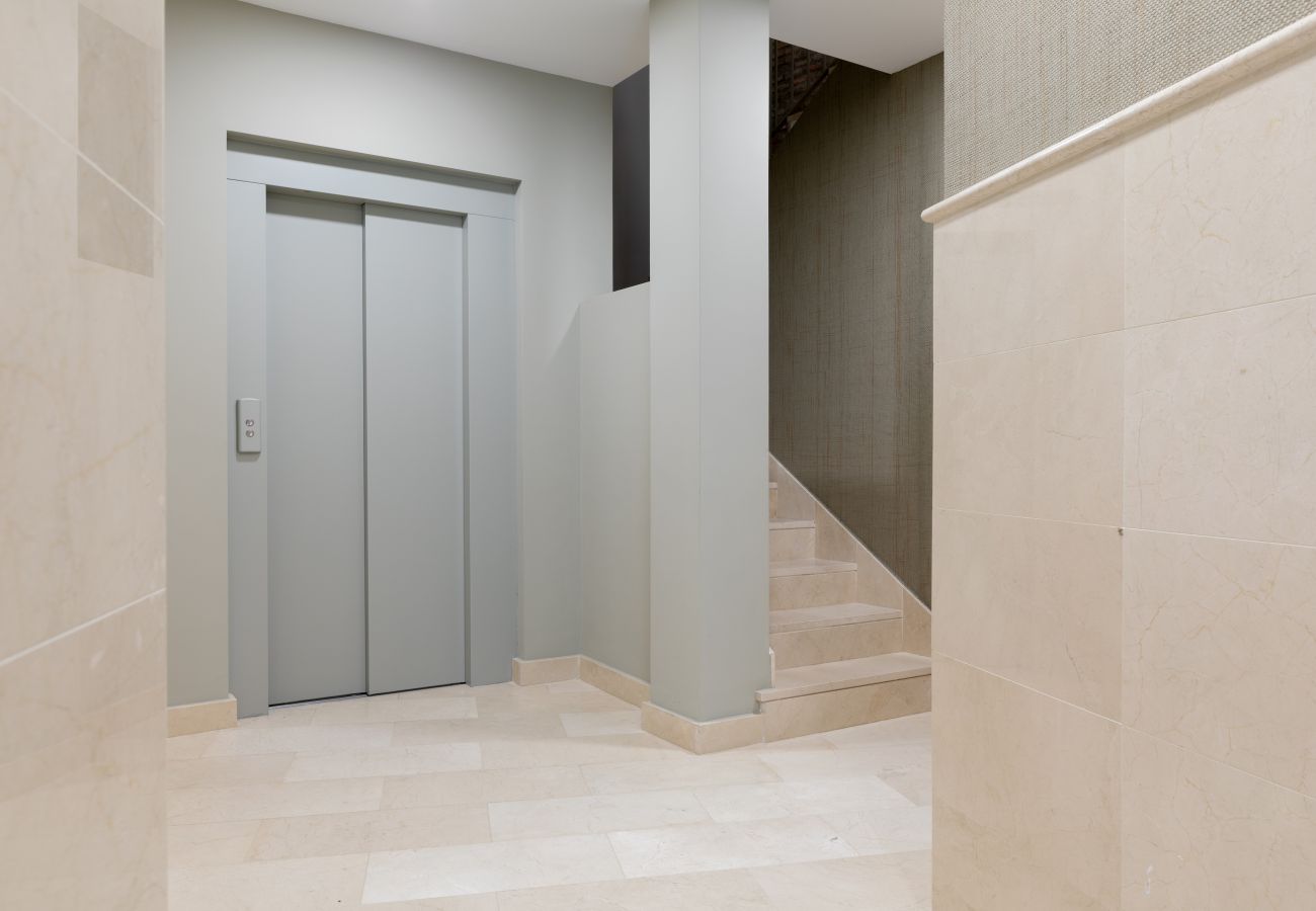 Apartamento en Málaga - Souvirón de Torres IV Dúplex con Terraza