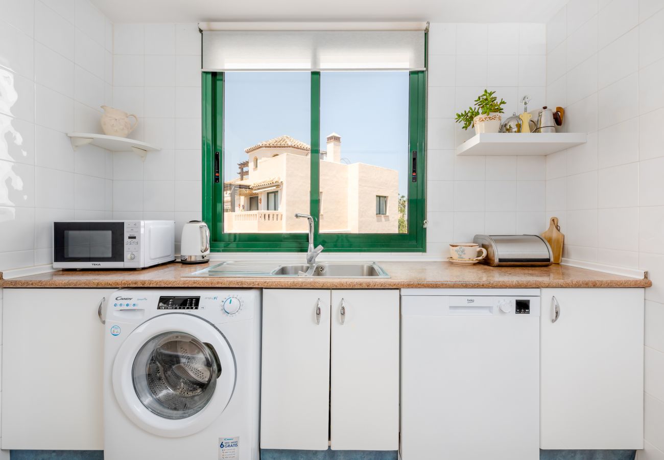 Apartamento en Marbella - El Manantial Elviria – Amplio apartamento con vistas al mar y gran terraza