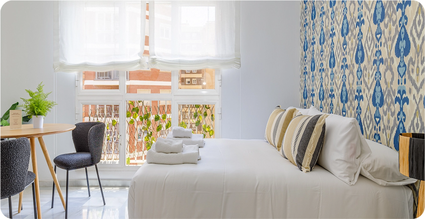 Habitación luminosa de Caleta Homes