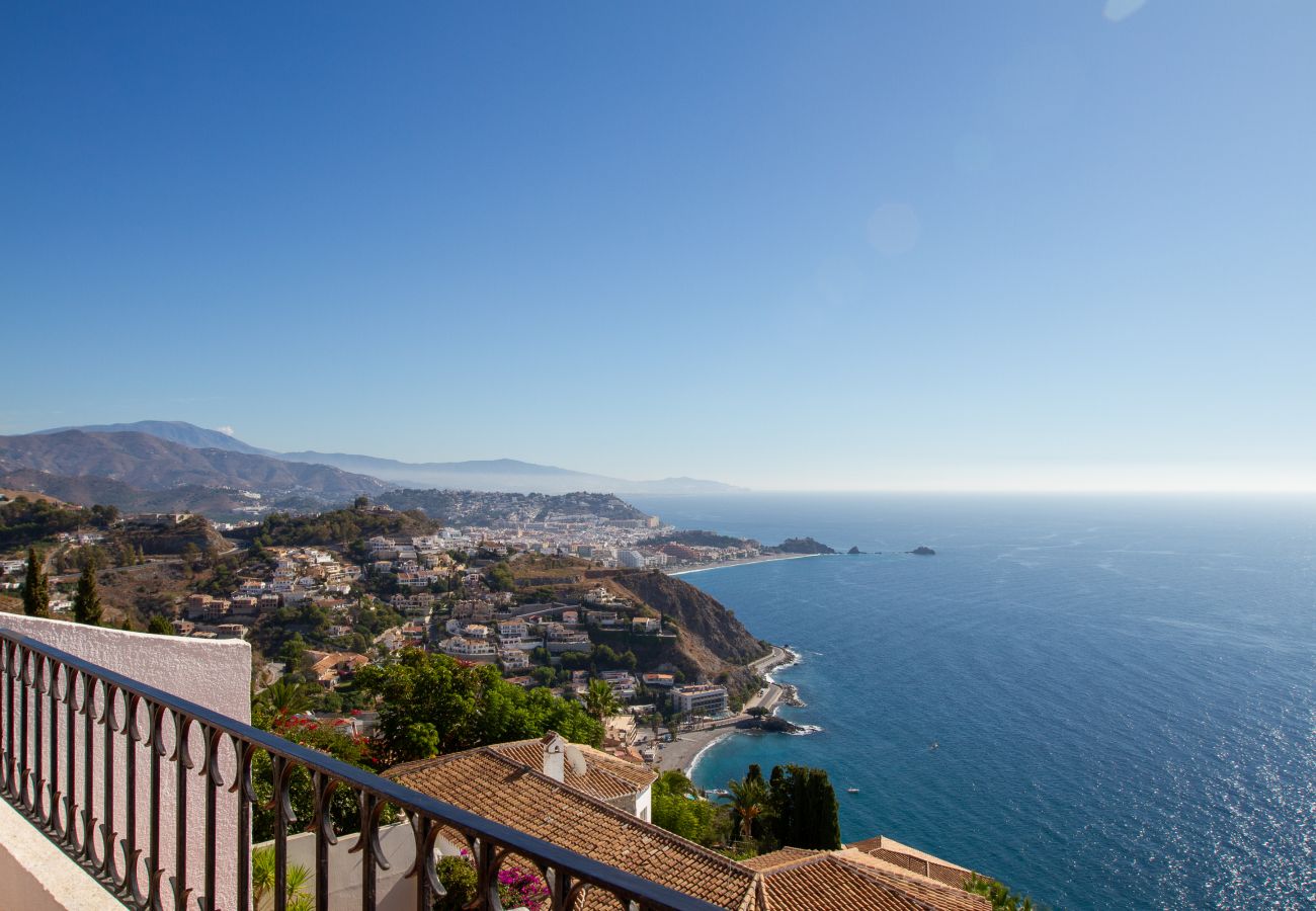 Ferienwohnung in Almuñecar - Atalaya Herradura - Absolute stunning Mediterranean View 