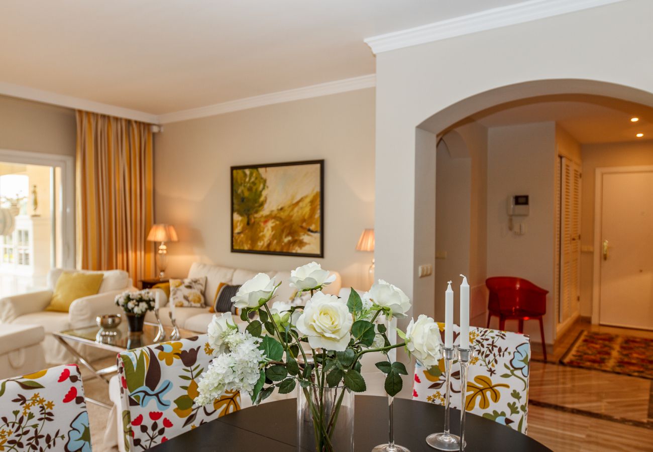 Ferienwohnung in Marbella - Hacienda Elviria Marbella - Exclusive Apartment