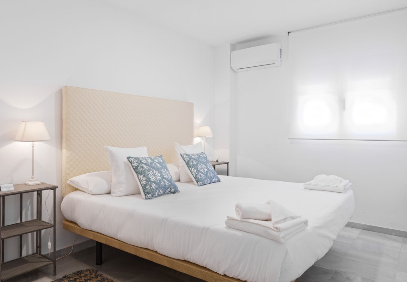 Ferienwohnung in Málaga - Pompidou 20 - 2 Rooms