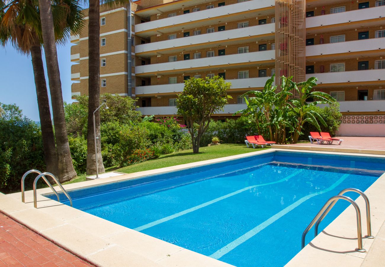 Wohnung in Torremolinos - Lydia Uno - Exclusive apartment for 8 near beach and restaurants