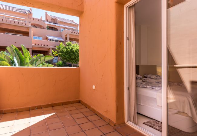 Ferienwohnung in Marbella - Santa Maria, Marbella - Exclusive 2 level Penthouse, Sea View, Parking