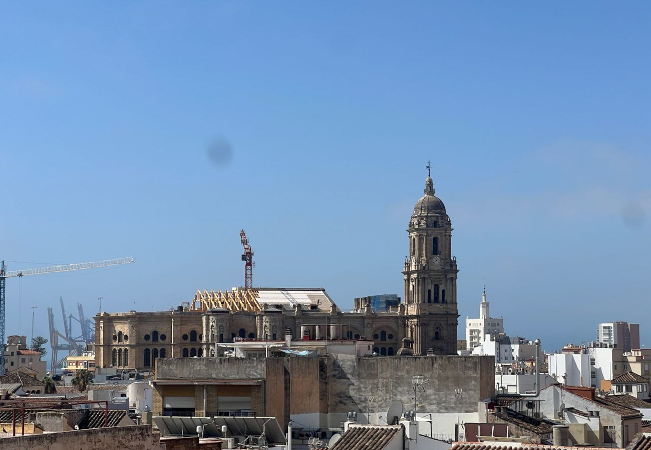 Ferienwohnung in Málaga - Tribuna - Atico Cervantes
