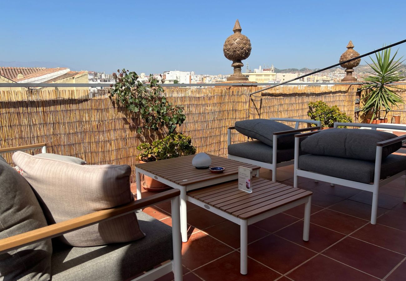 Ferienwohnung in Málaga - Tribuna - Atico Cervantes