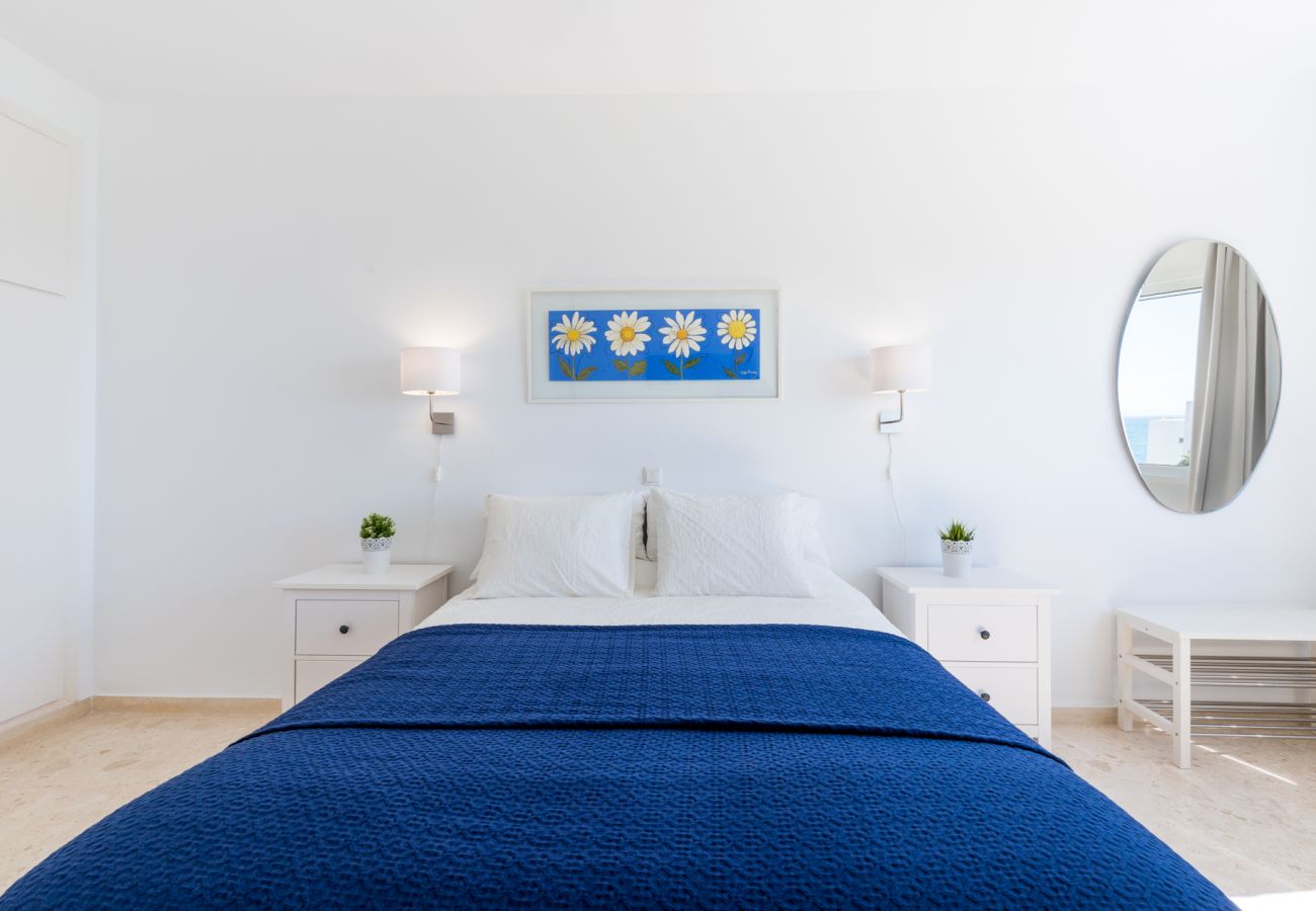 Ferienwohnung in Mijas - Algaida Beach Apartment, Calahonda de Mijas