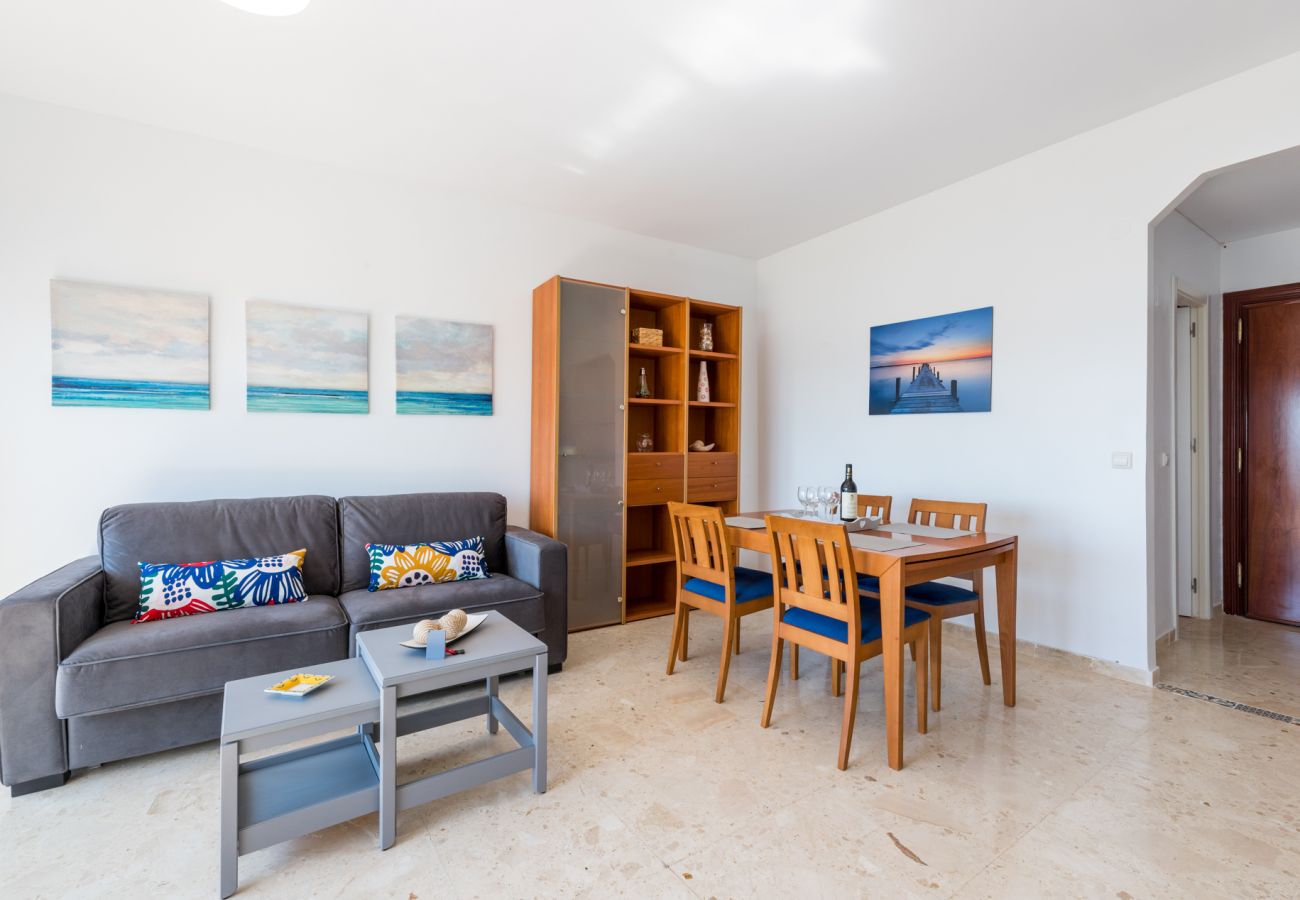 Ferienwohnung in Mijas - Algaida Beach Apartment, Calahonda de Mijas