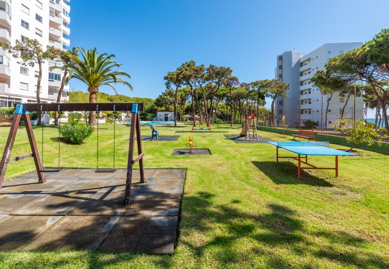 Ferienwohnung in Mijas - Algaida Beach Apartment, Calahonda de Mijas