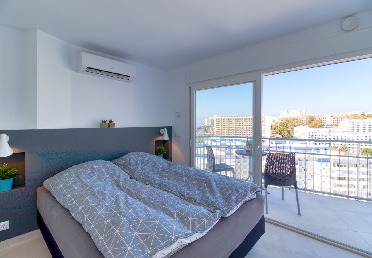 Ferienwohnung in Benalmádena - Maite Beach Penthouse, Benalmadena - Perfect location, Sea View