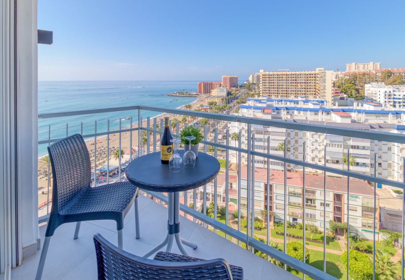 Ferienwohnung in Benalmádena - Maite Beach Penthouse, Benalmadena - Perfect location, Sea View