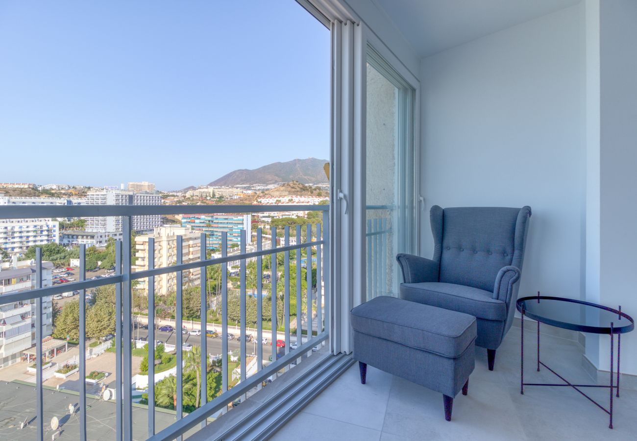 Ferienwohnung in Benalmádena - Maite Beach Penthouse, Benalmadena - Perfect location, Sea View