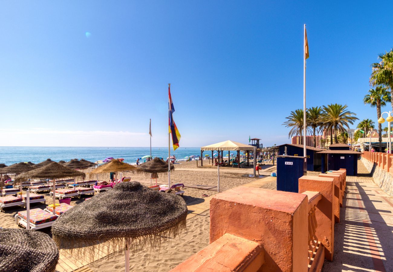 Ferienwohnung in Benalmádena - Maite Beach Penthouse, Benalmadena - Perfect location, Sea View