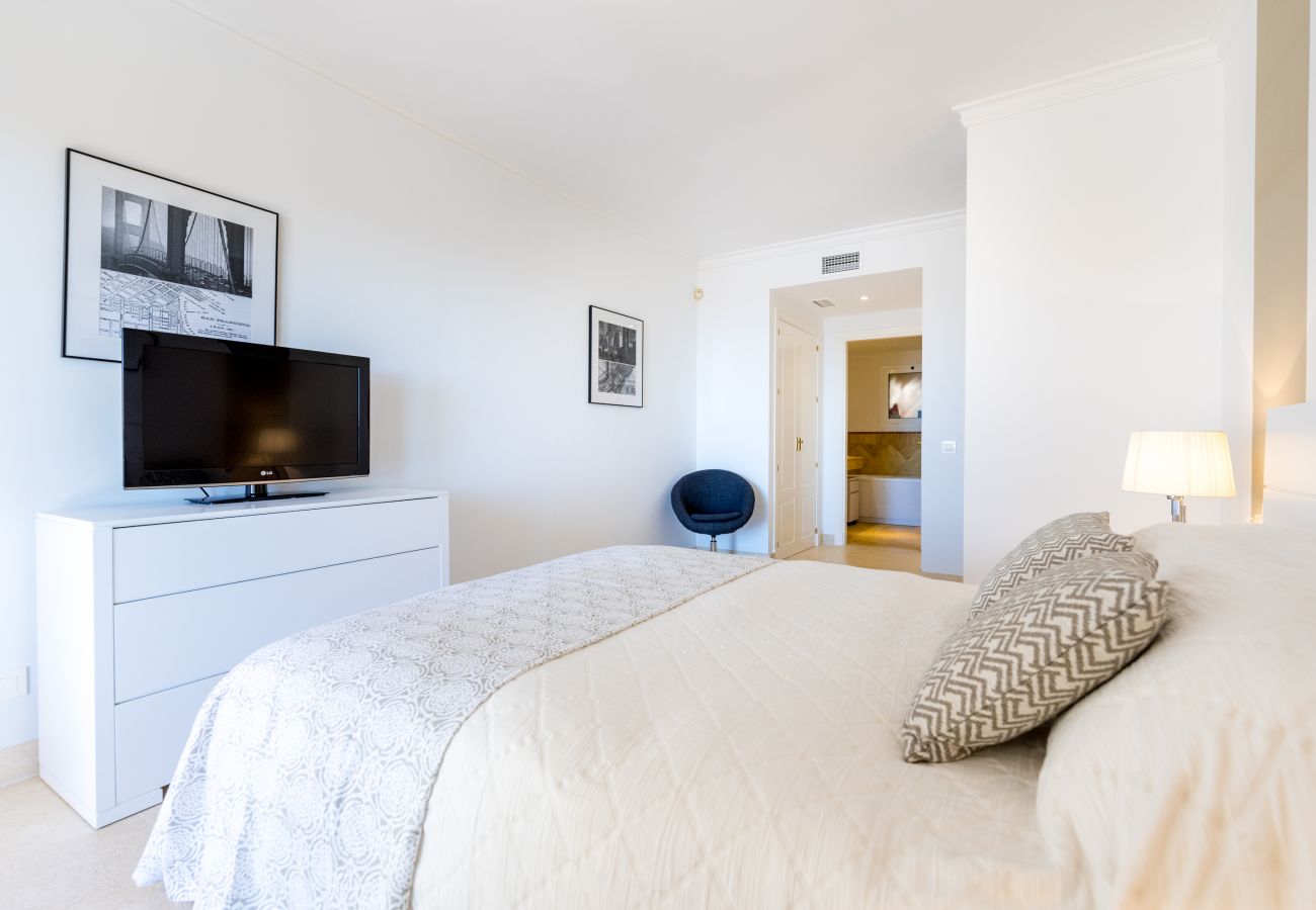 Ferienwohnung in Benalmádena - Resort Mediterra - Exclusive 2 bedroom apartment