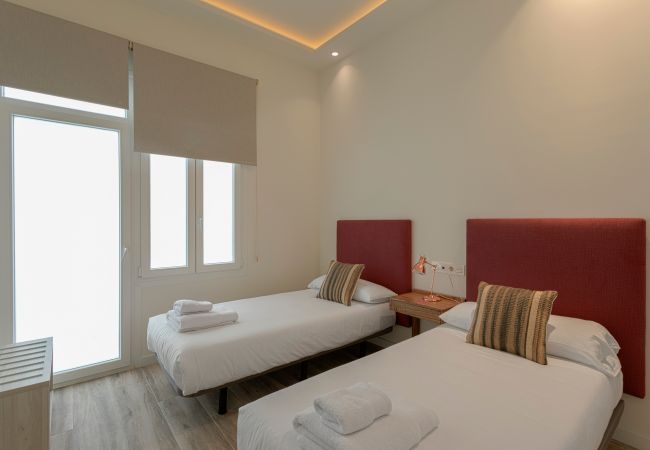Ferienwohnung in Málaga - Fresh Velazquez Apartment E