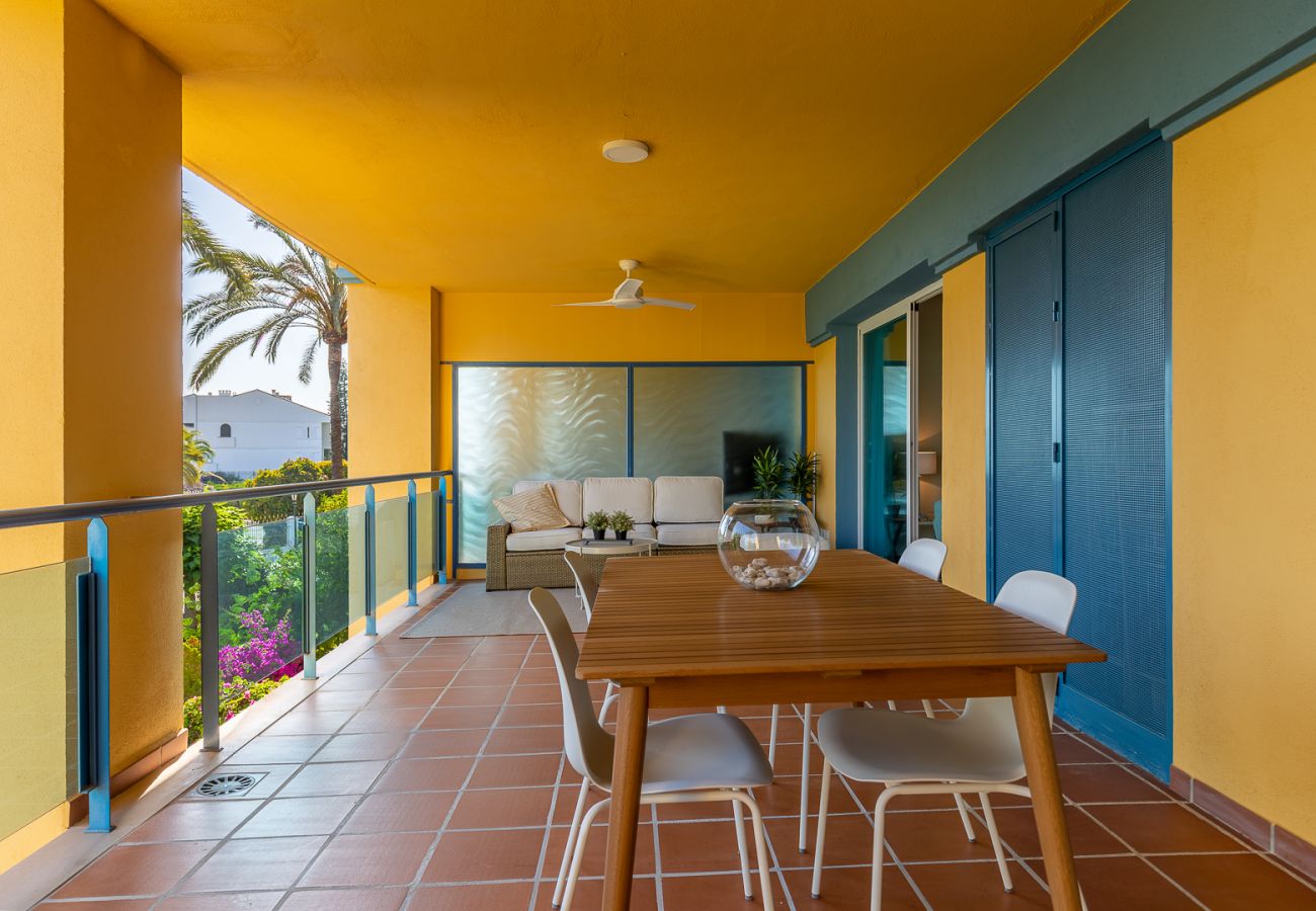 Ferienwohnung in Marbella - Bahía de Marbella Apartment