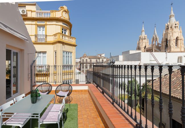 Ferienwohnung in Málaga -  Thyssen Penthouse  with terrace 3A Ferienwohnung in Málaga -  Thyssen Penthouse  with terrace 3A