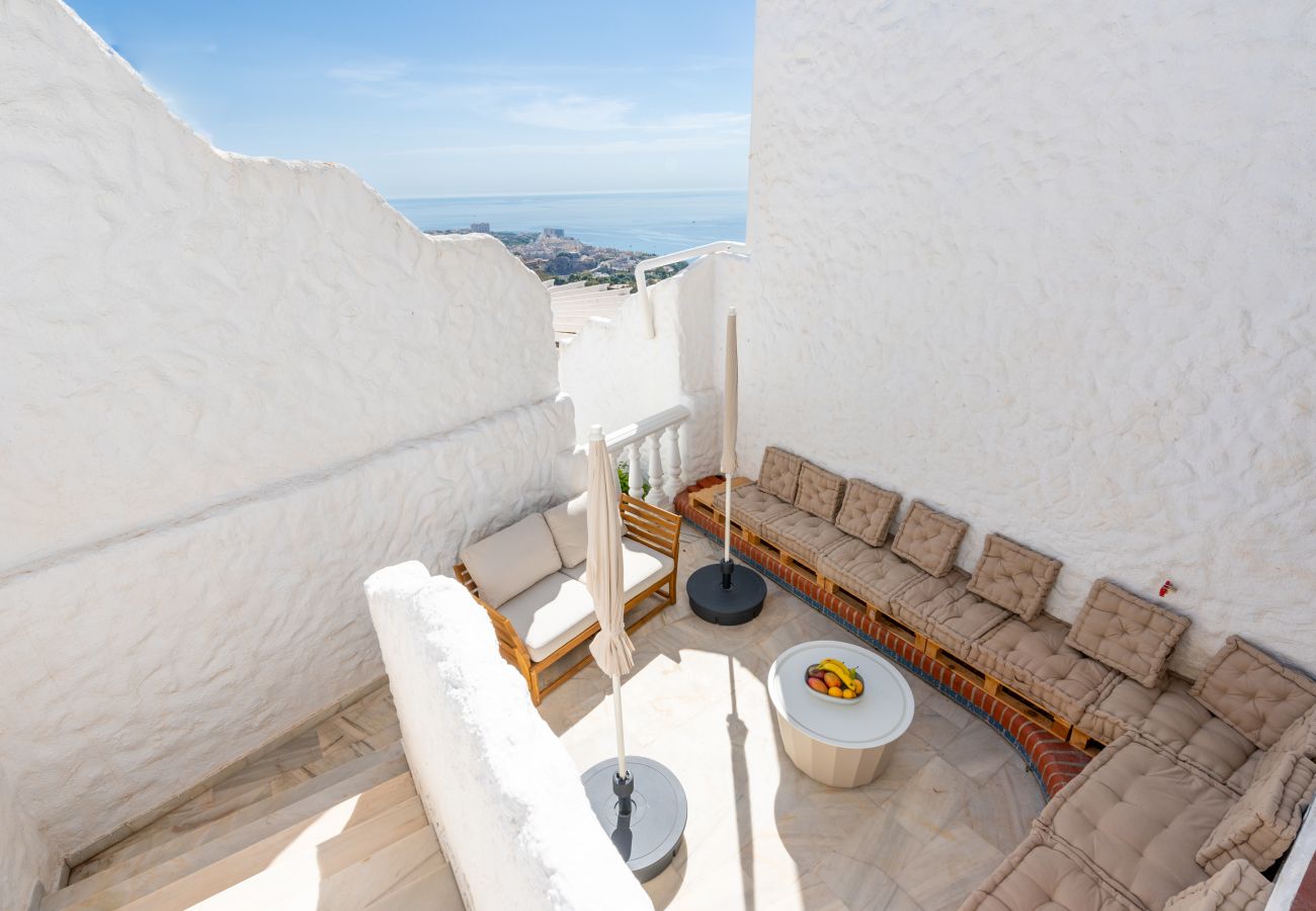 Doppelhaushälfte in Benalmádena - Casa de la Buena Vida  | 3 Bedroom Townhouse with Sea View 