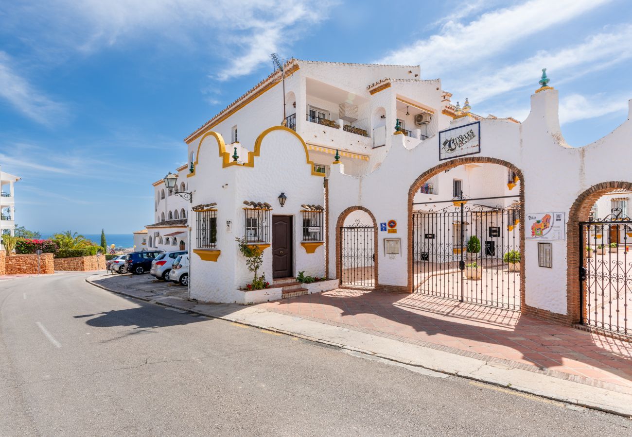 Doppelhaushälfte in Benalmádena - Casa de la Buena Vida  | 3 Bedroom Townhouse with Sea View 