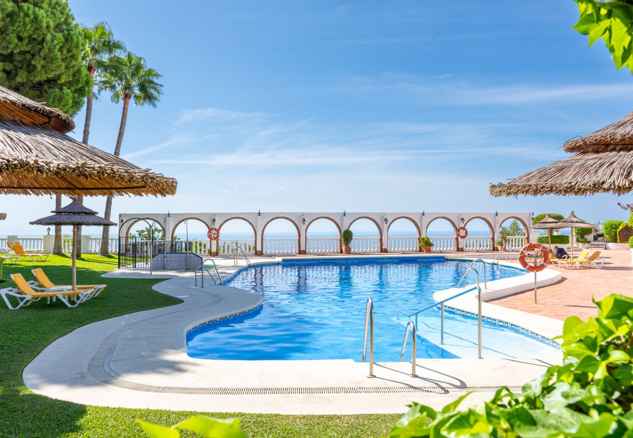 Doppelhaushälfte in Benalmádena - Casa de la Buena Vida  | 3 Bedroom Townhouse with Sea View 
