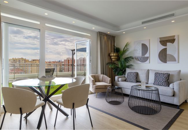 Ferienwohnung in Málaga - Penthouse Malagueta With Sea View