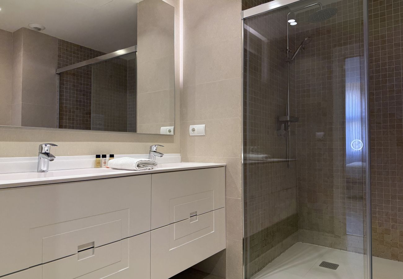 Ferienwohnung in Málaga - Souvirón de Torres IV Duplex mit Terrasse