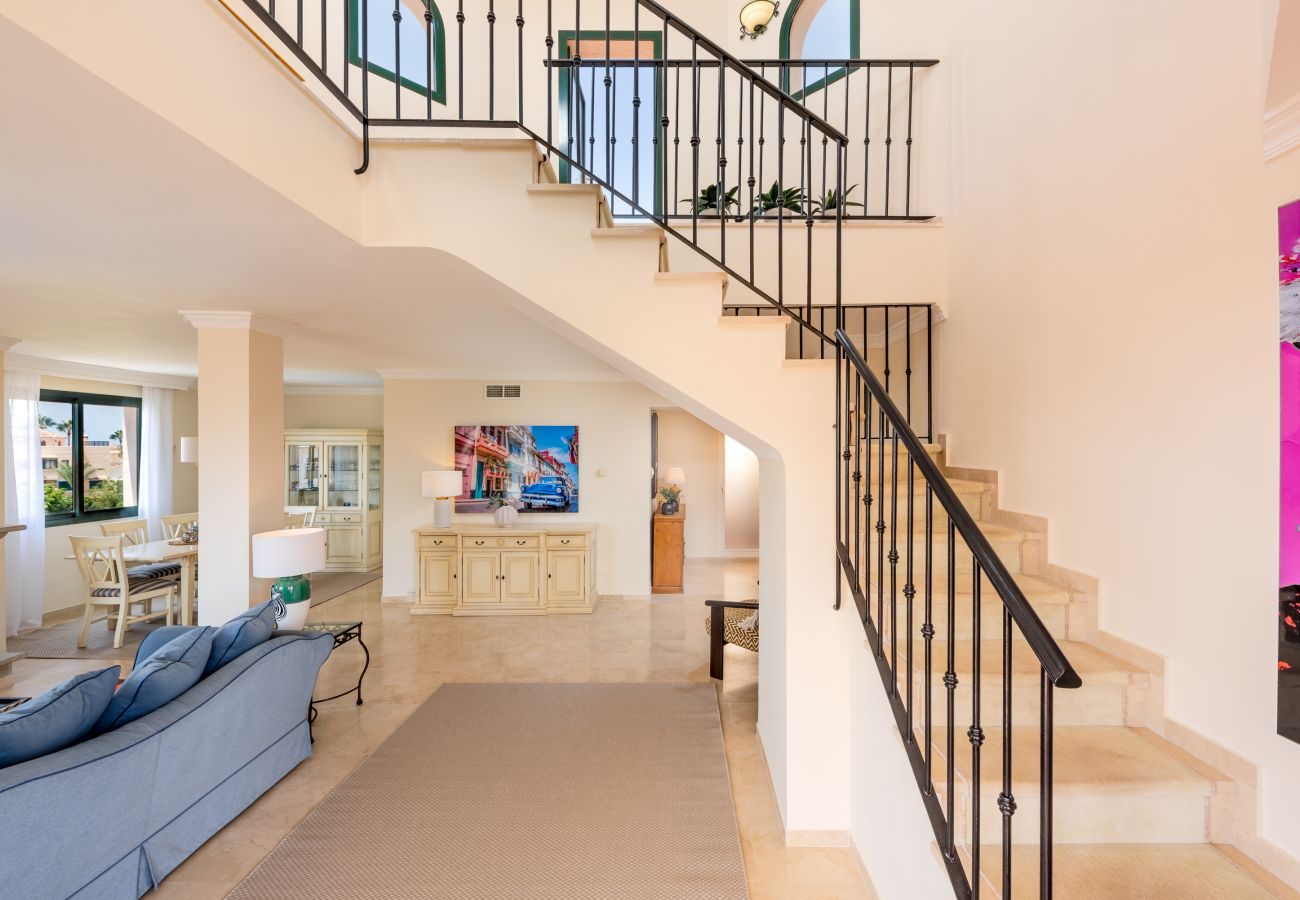 Ferienwohnung in Marbella - El Manantial Elviria – Geräumiges Apartment mit Meerblick und großer Terrasse