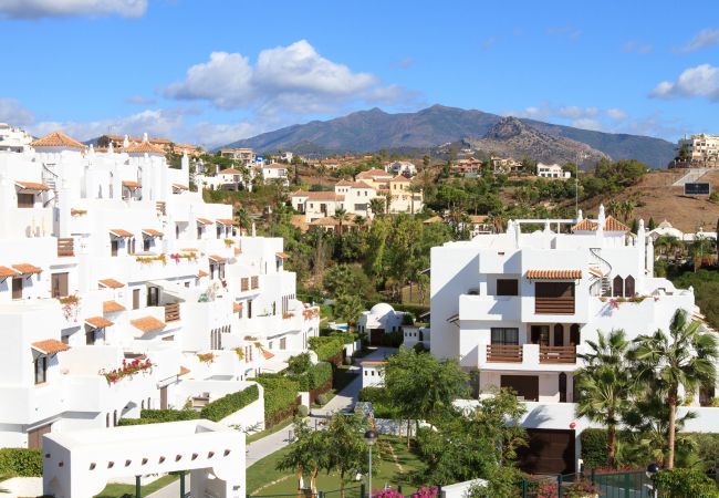 Apartment in Estepona - Golf Hills Marbella - Beautiful decorated incl. lounge terrace