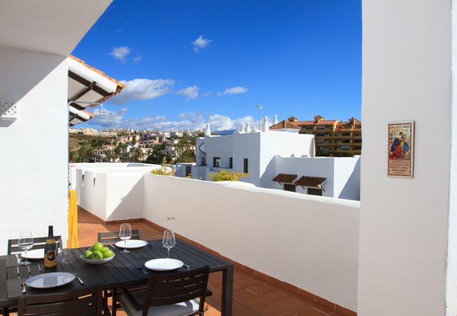 Apartment in Estepona - Golf Hills Marbella - Beautiful decorated incl. lounge terrace