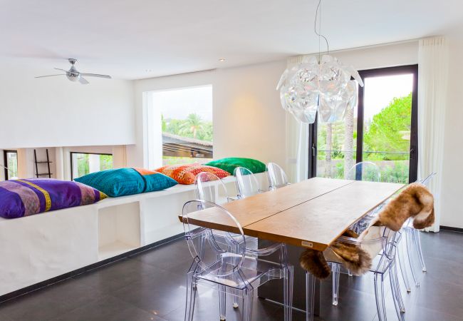 Villa in Marbella - La Corsa Marbella - Luxury 5 bed/bath villa with private pool, jacuzzi Villa in Marbella - La Corsa Marbella - Luxury 5 bed/bath villa with private pool, jacuzzi