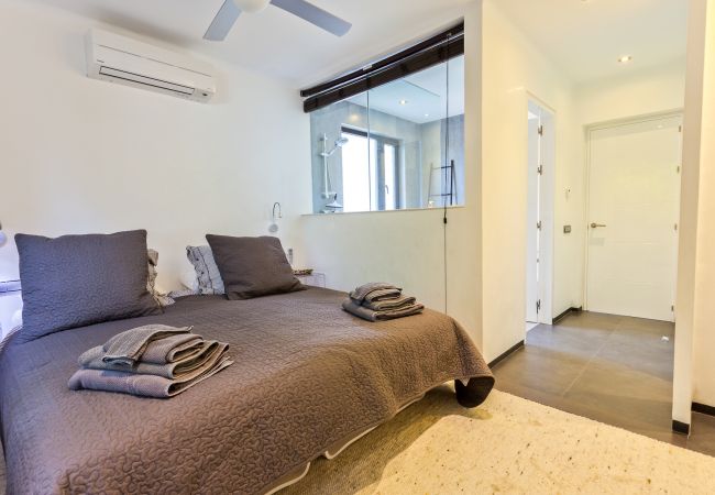 Villa in Marbella - La Corsa Marbella - Luxury 5 bed/bath villa with private pool, jacuzzi Villa in Marbella - La Corsa Marbella - Luxury 5 bed/bath villa with private pool, jacuzzi