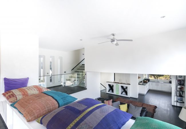 Villa in Marbella - La Corsa Marbella - Luxury 5 bed/bath villa with private pool, jacuzzi Villa in Marbella - La Corsa Marbella - Luxury 5 bed/bath villa with private pool, jacuzzi