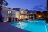 Villa in Marbella - La Corsa Marbella - Luxury 5 bed/bath villa with private pool, jacuzzi Villa in Marbella - La Corsa Marbella - Luxury 5 bed/bath villa with private pool, jacuzzi